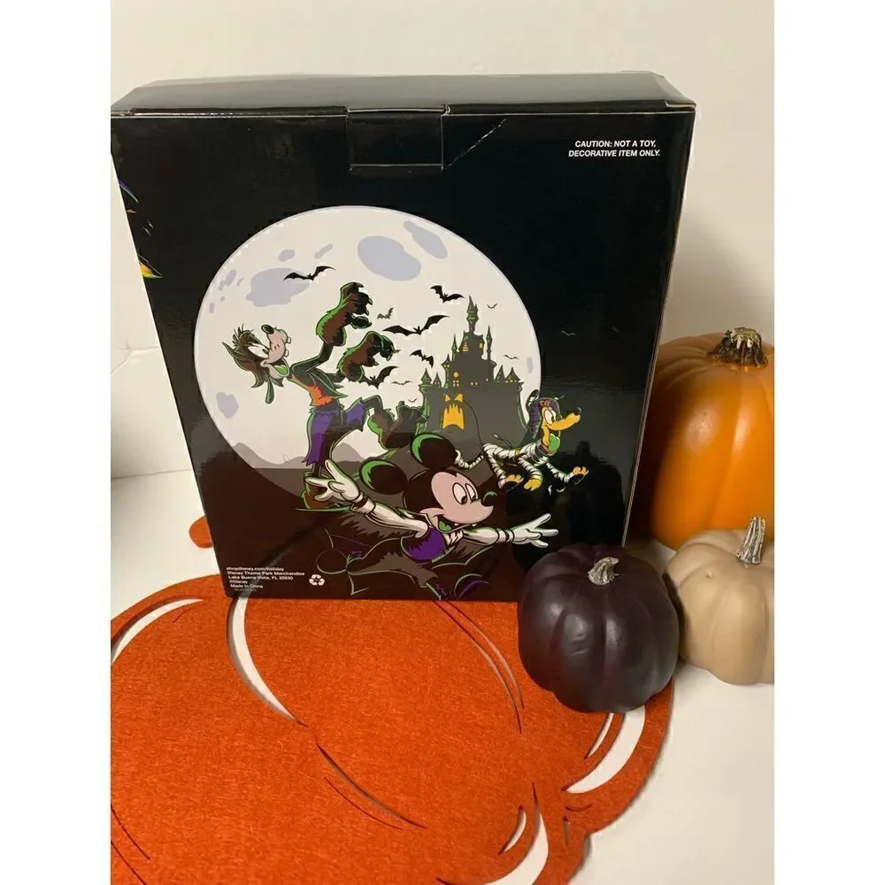 Disney Parks Retired Happy Halloween Countdown Calendar